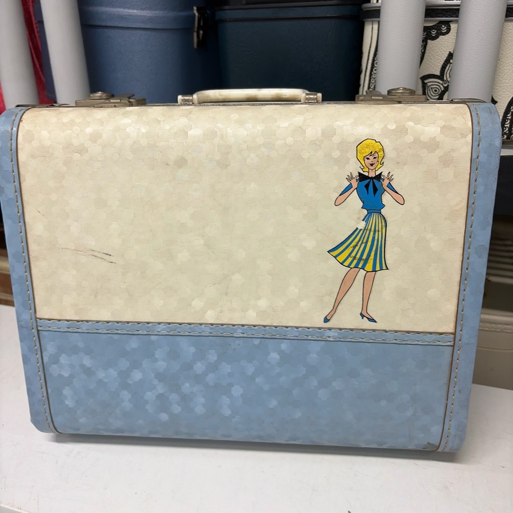 Vintage Style Blue and Cream Small Suitcase